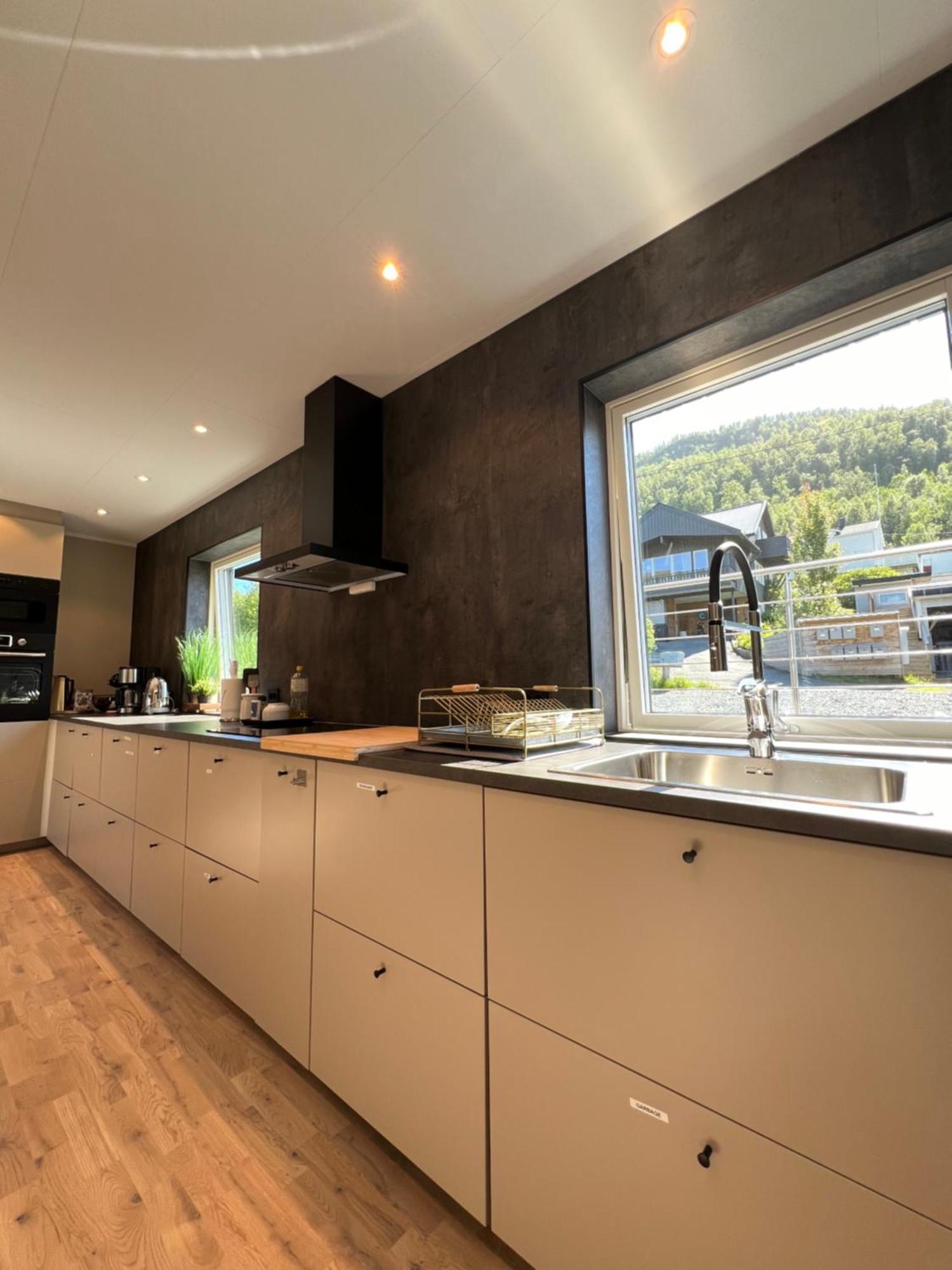 Tromso Arctic Villa With Free Parking Exterior foto